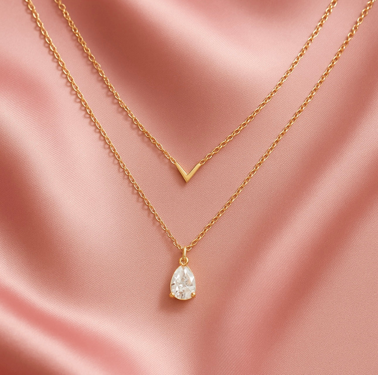 GLAMOUR JANE NECKLACE