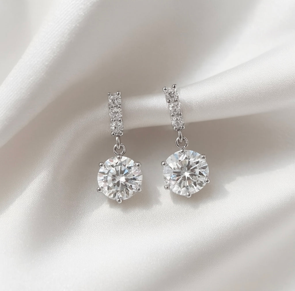 PURE ELEGANCE EARRINGS￼
