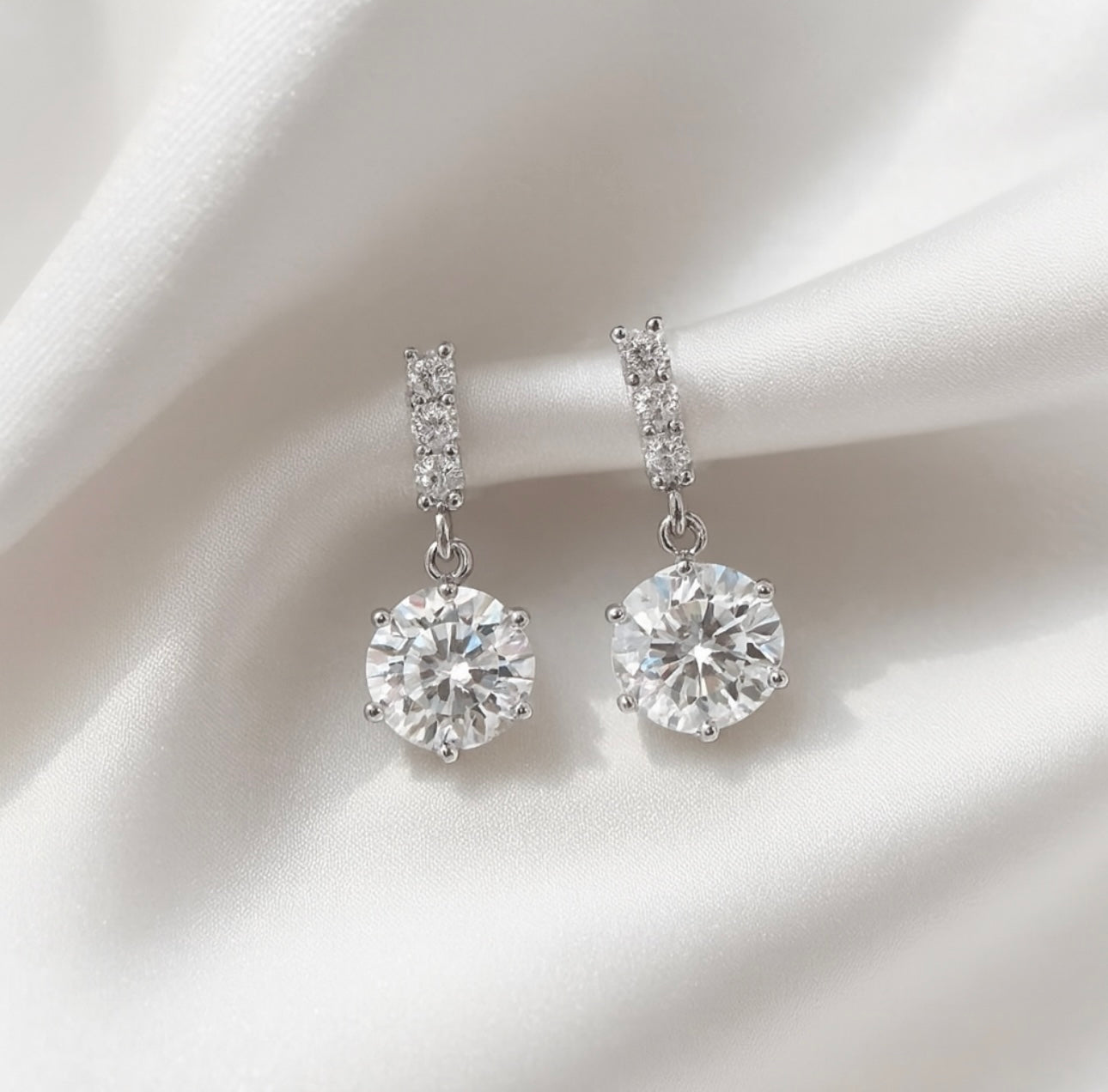 PURE ELEGANCE EARRINGS￼